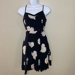 Old Navy Black Floral Sundress Size Small